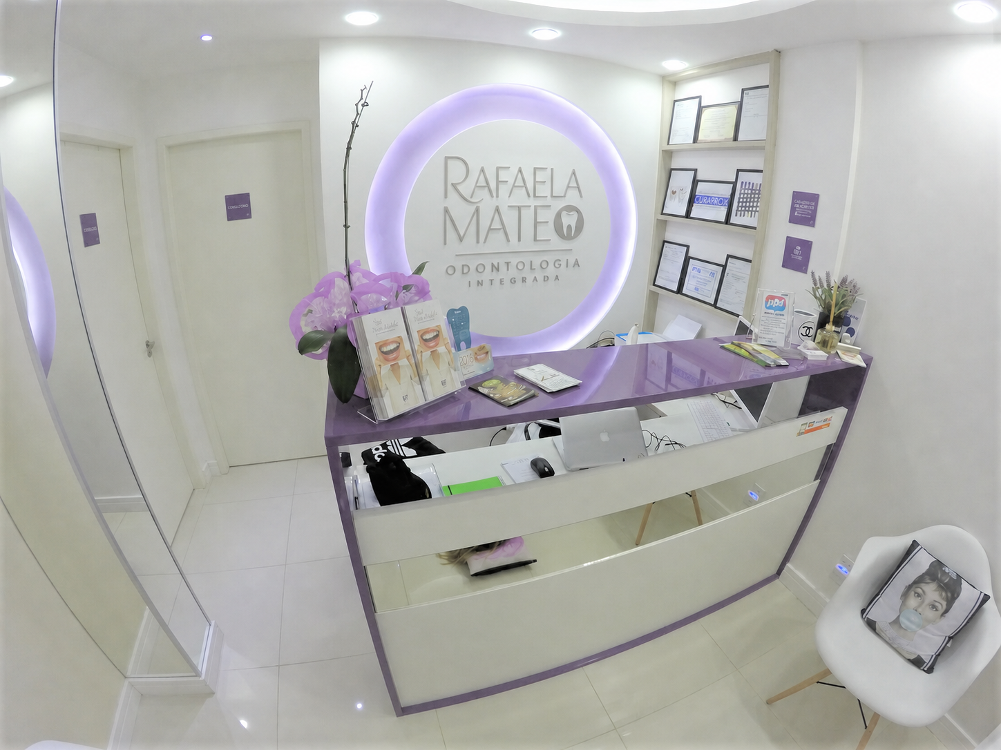 Recepção da clínica Rafaela Mateo Odontologia Integrada
